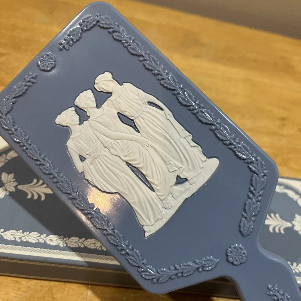 Vintage‎ Mirror Cameo AVON Blue Vanity Hand Handheld Greek Goddesses 9.5